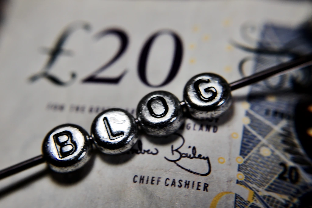 Geld verdienen met bloggen: de kunst van blogs schrijven voor geld